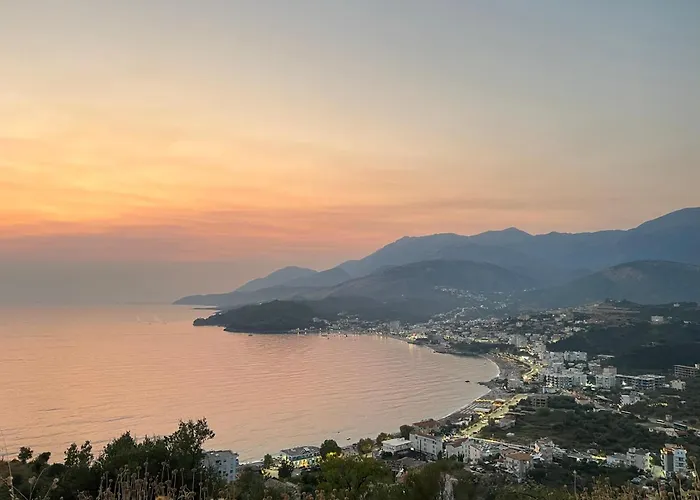 Llaka Ξενοδοχείο *