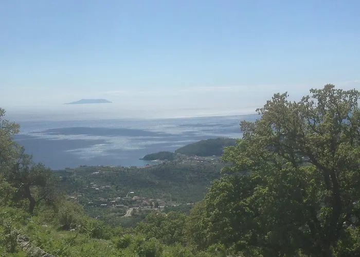 Ξενοδοχείο Llaka *